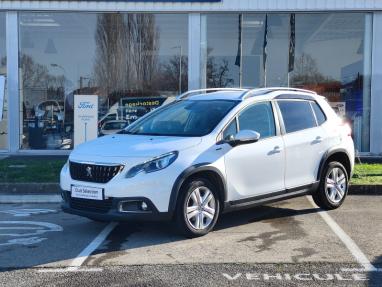 Voir le détail de l'offre de cette PEUGEOT 2008 1.2 PureTech 110ch E6.c Signature S&S 5cv de 2019 en vente à partir de 132.96 €  / mois