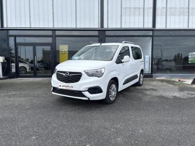 Voir le détail de l'offre de cette OPEL Combo Life L1H1 1.2 110ch Edition de 2020 en vente à partir de 17 999 € 