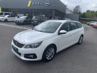 Voir le détail de l'offre de cette PEUGEOT 308 SW 1.2 PureTech 130ch Allure S&S de 2019 en vente à partir de 171.07 €  / mois