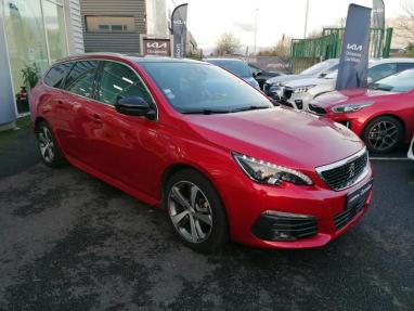 Voir le détail de l'offre de cette PEUGEOT 308 SW 1.2 PureTech 130ch E6.c S&S GT Line EAT8 de 2018 en vente à partir de 199.58 €  / mois