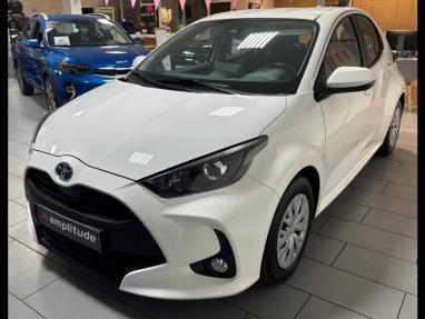 Voir le détail de l'offre de cette TOYOTA Yaris 116h Dynamic Business 5p + Programme Beyond Zero Academy MY22 de 2022 en vente à partir de 174.8 €  / mois