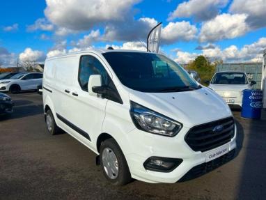 Voir le détail de l'offre de cette FORD Transit Custom Fg 300 L1H1 2.0 EcoBlue 130 Limited 7cv de 2022 en vente à partir de 296.71 €  / mois