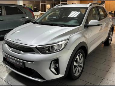 Voir le détail de l'offre de cette KIA Stonic 1.0 T-GDi 100ch Active de 2022 en vente à partir de 192.28 €  / mois