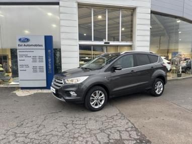 Voir le détail de l'offre de cette FORD Kuga 2.0 TDCi 150ch Stop&Start Titanium 4x2 de 2017 en vente à partir de 197.58 €  / mois