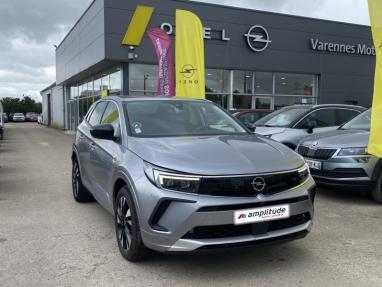 Voir le détail de l'offre de cette OPEL Grandland X 1.5 D 130ch Elegance Business BVA8 de 2022 en vente à partir de 261.45 € / mois