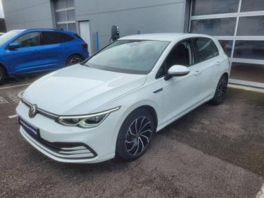 Voir le détail de l'offre de cette VOLKSWAGEN Golf 1.5 TSI ACT OPF 130ch  Life 1st de 2020 en vente à partir de 180.15 €  / mois