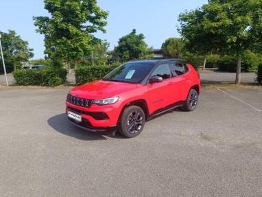 Voir le détail de l'offre de cette JEEP Compass 1.3 GSE T4 150ch 80th Anniversary 4x2 BVR6 de 2022 en vente à partir de 329.42 €  / mois