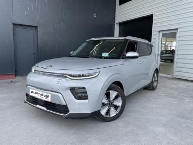 Voir le détail de l'offre de cette KIA e-Soul Premium 204ch de 2021 en vente à partir de 17 199 €