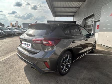 FORD Focus 1.0 EcoBoost Hybrid 125 ch S&S (mHEV) essence BVM6 5p ST-LINE X à vendre à Troyes - Image n°8