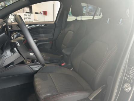 FORD Focus 1.0 EcoBoost Hybrid 125 ch S&S (mHEV) essence BVM6 5p ST-LINE X à vendre à Troyes - Image n°11