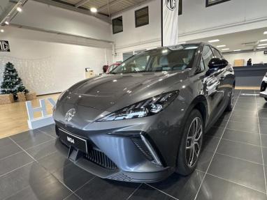 Voir le détail de l'offre de cette MG MOTOR MG4 EV 204ch - 64kWh Luxury MY23 de 2024 en vente à partir de 28 499 € 