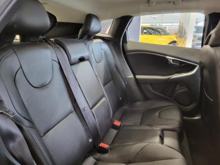 VOLVO V40 T2 122ch Signature Edition Geartronic à vendre à Chaumont - Image n°11