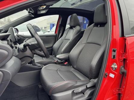 TOYOTA Yaris 116h PremiÃ¨re 5p à vendre à Lons-le-Saunier - Image n°10