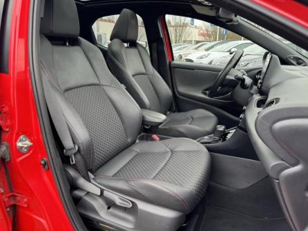 TOYOTA Yaris 116h PremiÃ¨re 5p à vendre à Lons-le-Saunier - Image n°11