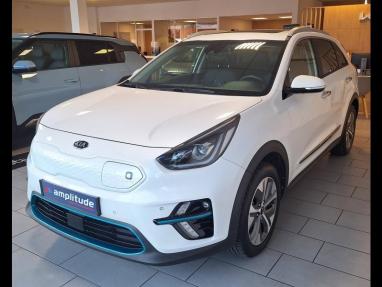 Voir le détail de l'offre de cette KIA e-Niro Premium 204ch de 2022 en vente à partir de 225.8 € / mois