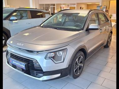 Voir le détail de l'offre de cette KIA Niro 1.6 GDi 141ch HEV Active DCT6 de 2022 en vente à partir de 258.07 €  / mois