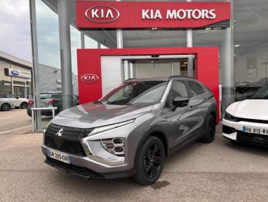 Voir le détail de l'offre de cette MITSUBISHI Eclipse Cross 2.4 MIVEC PHEV 188ch Black Collection 4WD 2023 de 2024 en vente à partir de 325.89 €  / mois