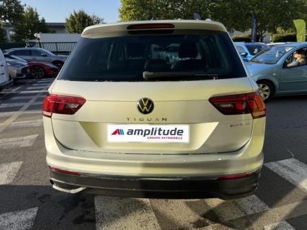 VOLKSWAGEN Tiguan 1.4 eHybrid 245ch Life Business DSG6 à vendre à Melun - Image n°6