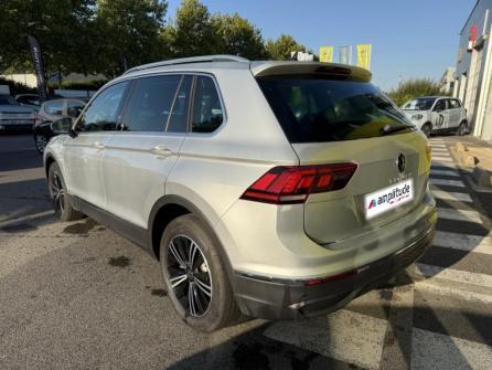 VOLKSWAGEN Tiguan 1.4 eHybrid 245ch Life Business DSG6 à vendre à Melun - Image n°7