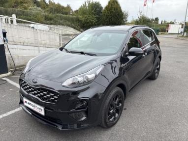 Voir le détail de l'offre de cette KIA Sportage 1.6 CRDi 136ch MHEV Black Edition 4x2 DCT7 de 2021 en vente à partir de 270.23 €  / mois