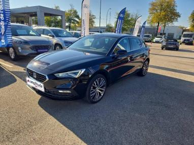 Voir le détail de l'offre de cette SEAT Leon 1.5 eTSI 150ch Xcellence DSG7 de 2023 en vente à partir de 214.38 €  / mois