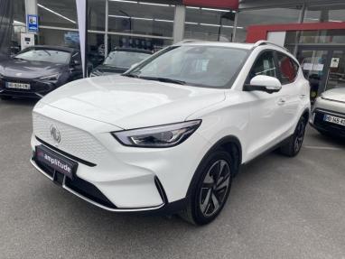 Voir le détail de l'offre de cette MG MOTOR ZS EV 156ch - 70kWh Luxury de 2023 en vente à partir de 23 999 € 