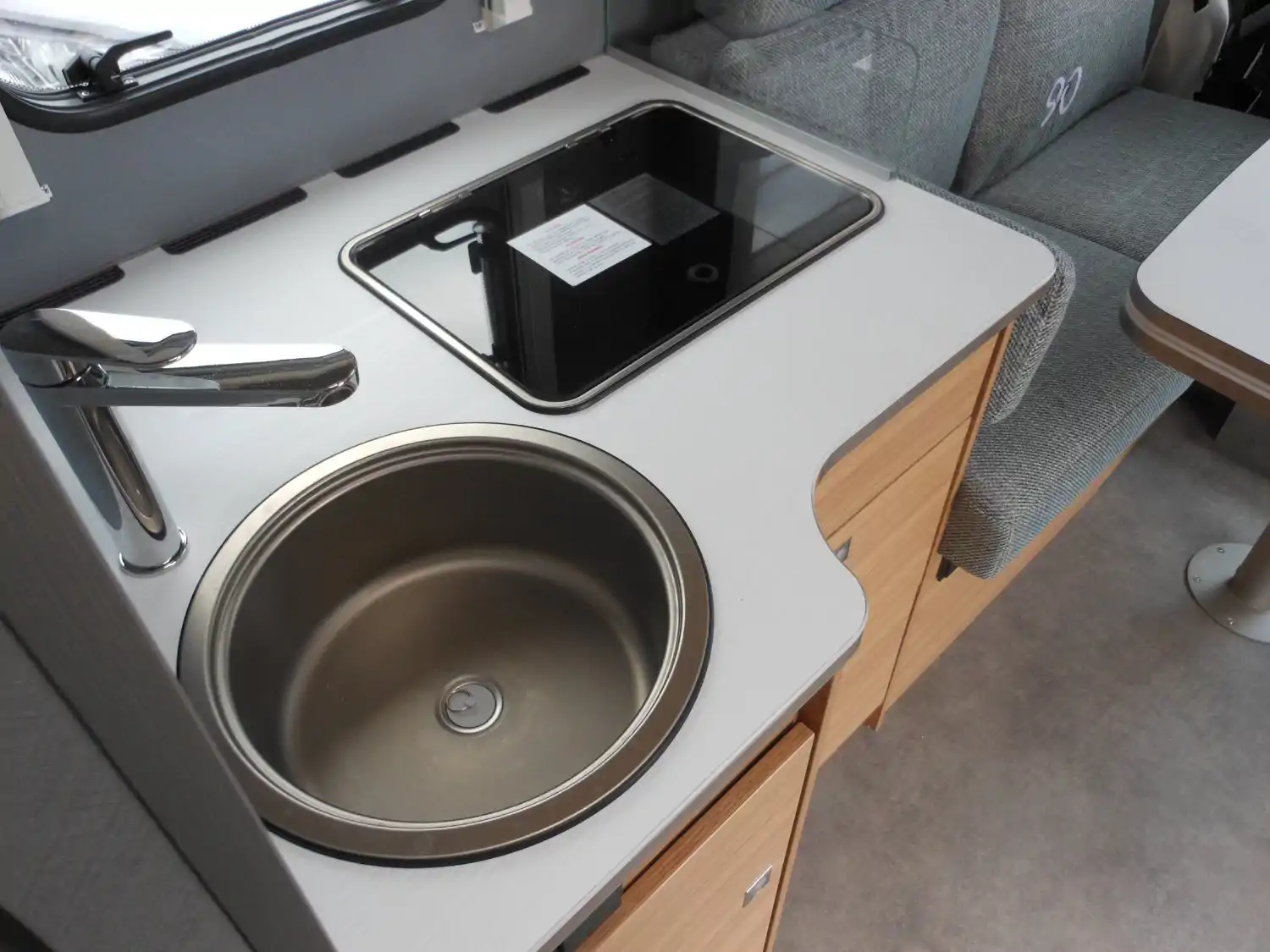 Image Dethleffs Just T 6752 DBL Profilé